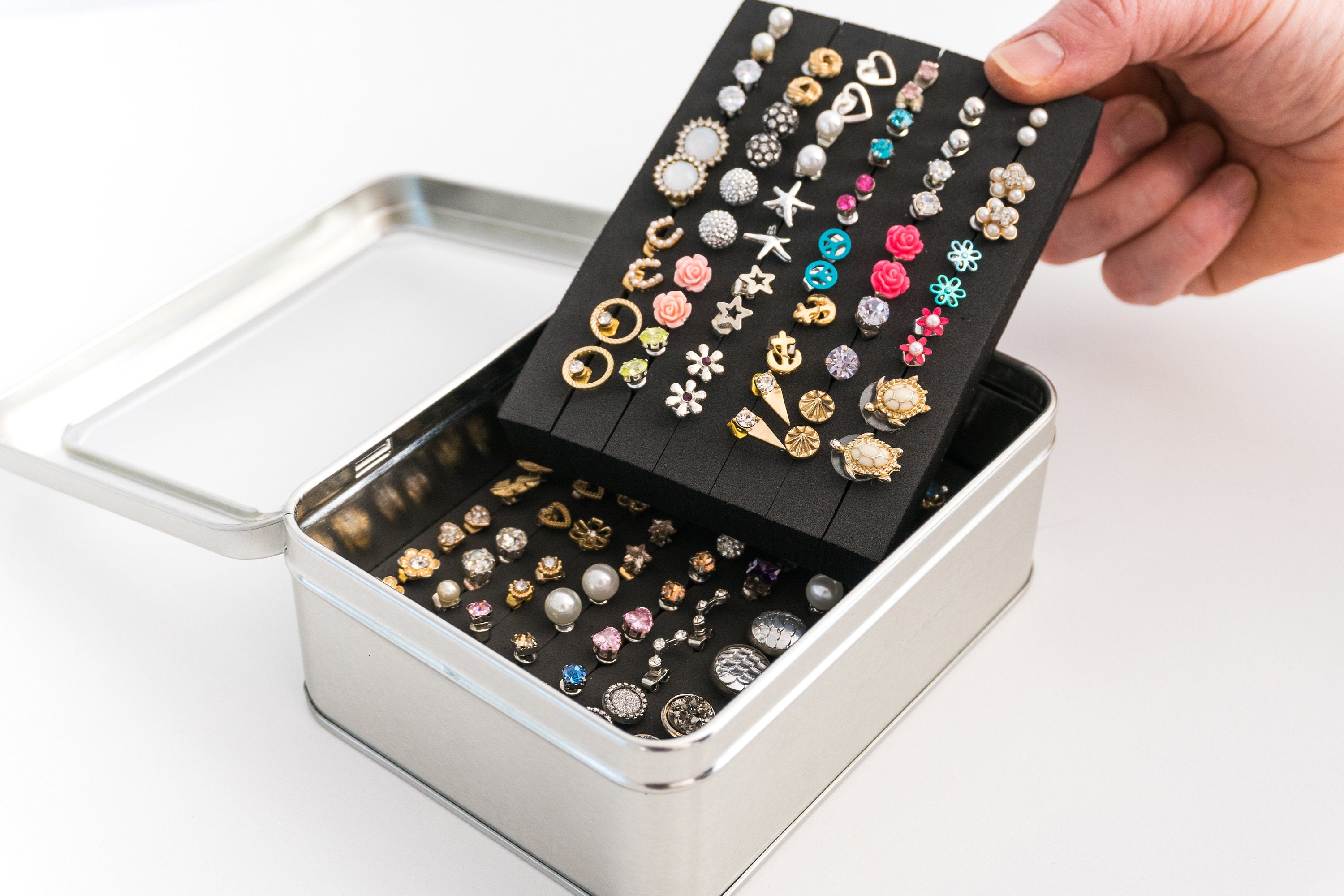Tin Jewelry Box Earring Holder Travel Jewelry Box Earring Etsy