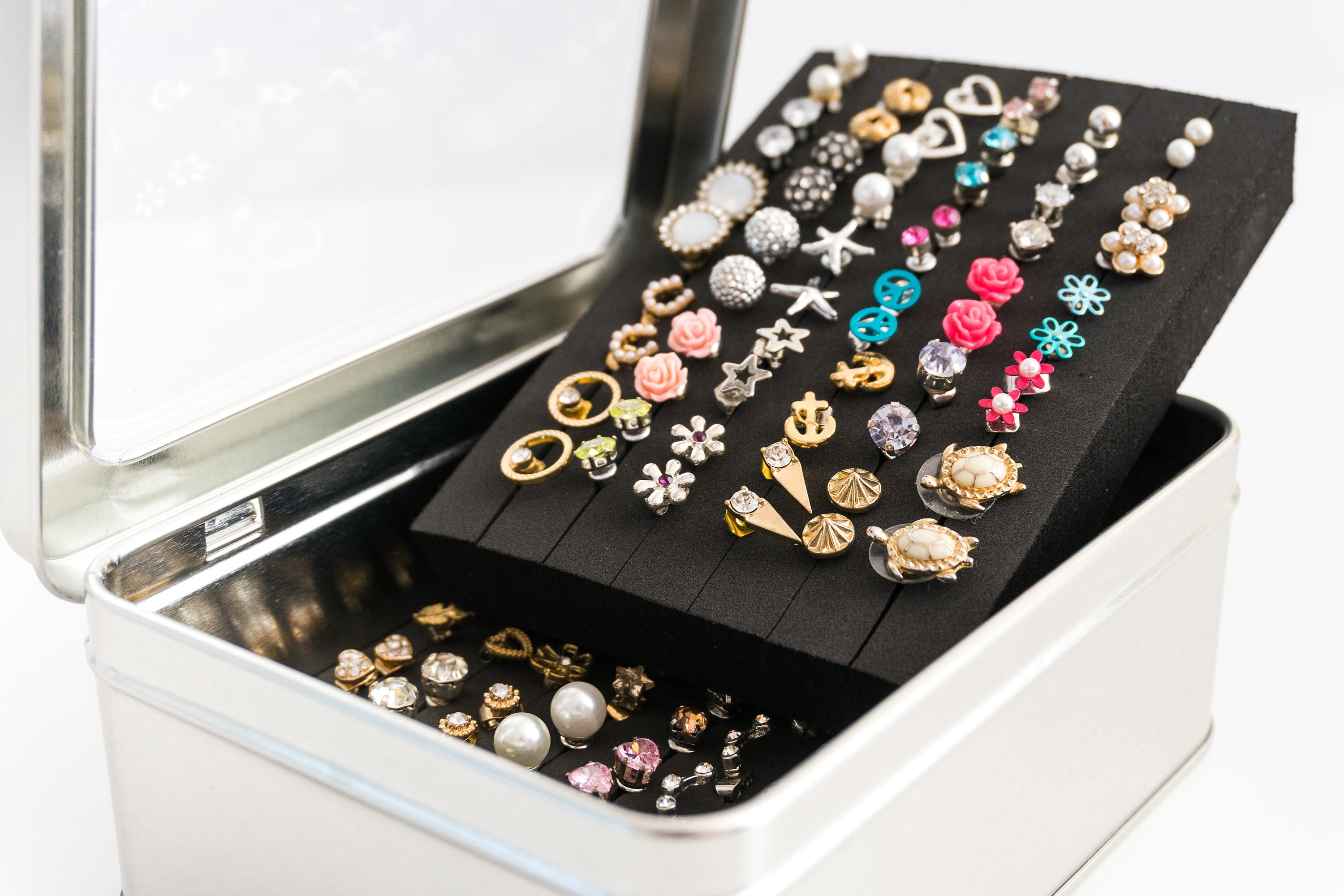 Tin Jewelry Box Earring Holder Travel Jewelry Box Earring Etsy