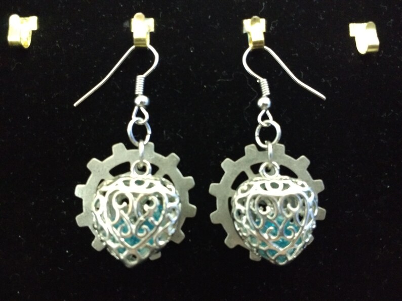 Gears /& Hearts Steampunk Dangle Earrings