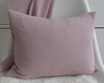 Coussin/édredon en mousseline en quatre superbes couleurs. Personnalisé