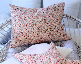 Muslin fabric Pillow in mini-flower print
