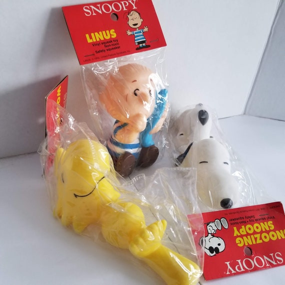 snoopy dog toy