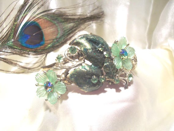 August Birthstone Peridot Cuff Bracelet Hand Made Vintage Acrylic Flowers, Enameled Brass Leaves& Peridot used in a Cuff Braclet