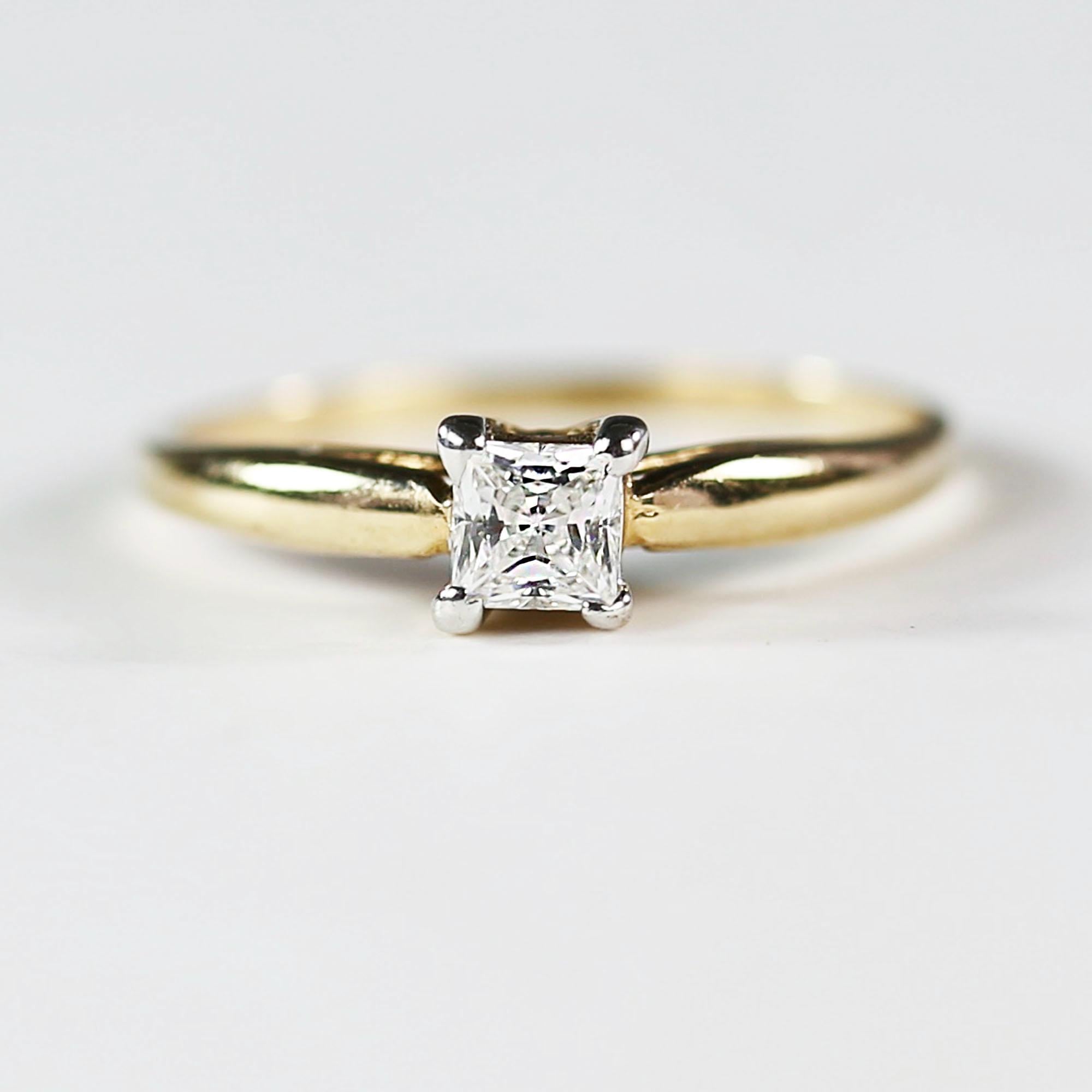 10k Cz Ring - Etsy Canada