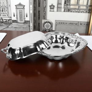 Plat De Service Ovale Avec Couvercle - Métal Argenté - Décor Perlé - Vintage