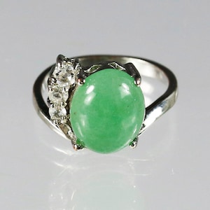 Vintage Silver Plate Ring set with natural green Jadeite jade cabochon and cubic zirconia