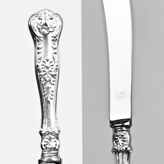Set of 8 Butter Knifes by Birks Sterling Silver in Queens Pattern