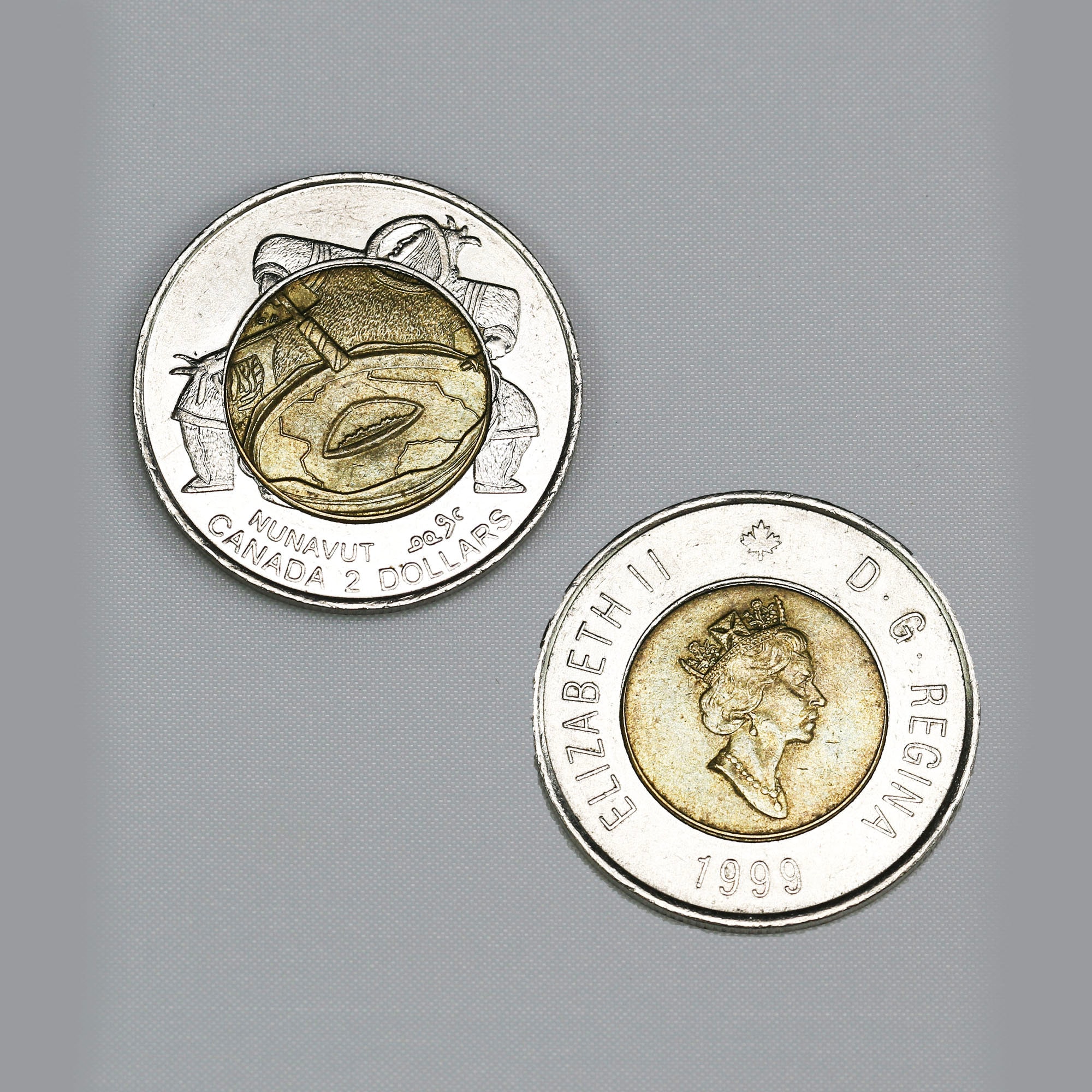 Canada 1999 two Dollar Elizabeth II - Nunavut, Twoonie Toonie Canadian 2 Dollar Coin