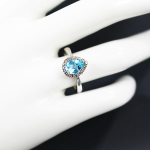 Anillo vintage de oro blanco macizo de 14 quilates con halo de diamantes y topacio azul de talla pera, talla 6,5, regalo para ella, anillo de compromiso
