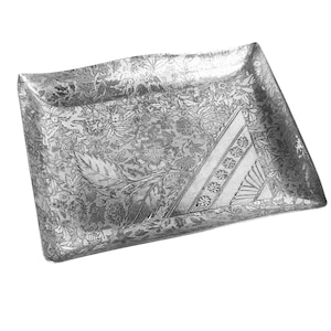 Antique Meriden quadruple silver Plated rectangular Dish, Hand-Chased Floral pattern