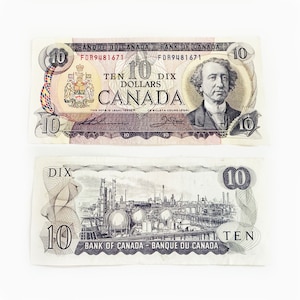 FDJ7169335 - 1971 Canada bank note - Canadian ten 10 dollar bill