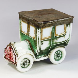 Collectible Antique French Portieux Opaline opaque glass Car trinket Box