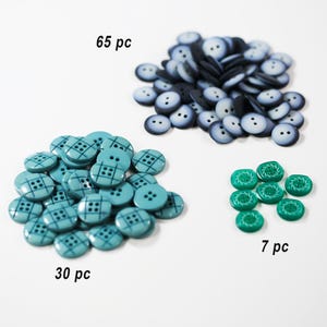 Vintage Buttons Assorted Lot Blue Green and Turquoise Resin Sewing Buttons Lot, Craft Supplies