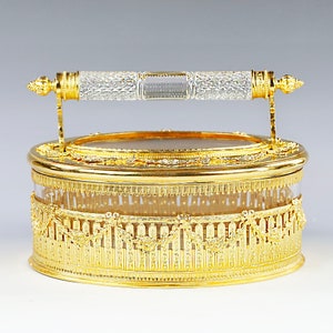 8.5 inch Antique French clear crystal and gilt bronze Trinket Jewelry Casket box