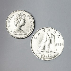1968 Canada 10 cents coin Elizabeth II - The Bluenose ship