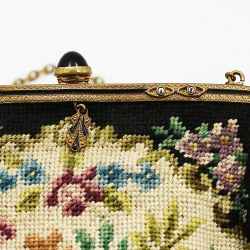 アンティークオーストリアのプチポワン刺繍イブニングクラッチバッグ