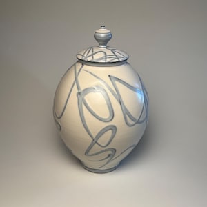 Pollock series Covered Jar