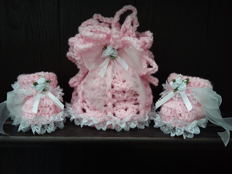 Crochet Pattern for Baby Hat and Booties. Crochet Baby Hat, Crochet
