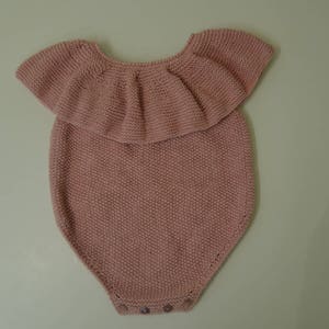 Patrón del Pelele Lúnula tejido a crochet para bebé