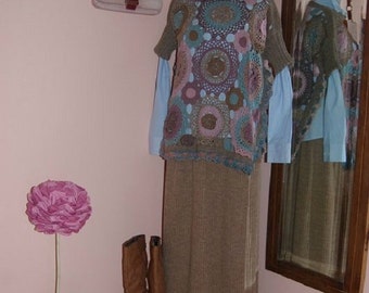 Pattern for crochet rosettes sweater