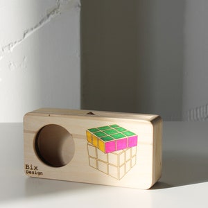 Cubik2. Telefonständer. Handy-Lautsprecher aus Holz, Smartphone-Verstärker, iPhone-Lautsprecher. Holzgehäuse.