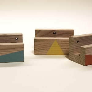 Floating wooden shelf. Floating shelf. Modern book rack. Bookshelf. Wall shelf for books.