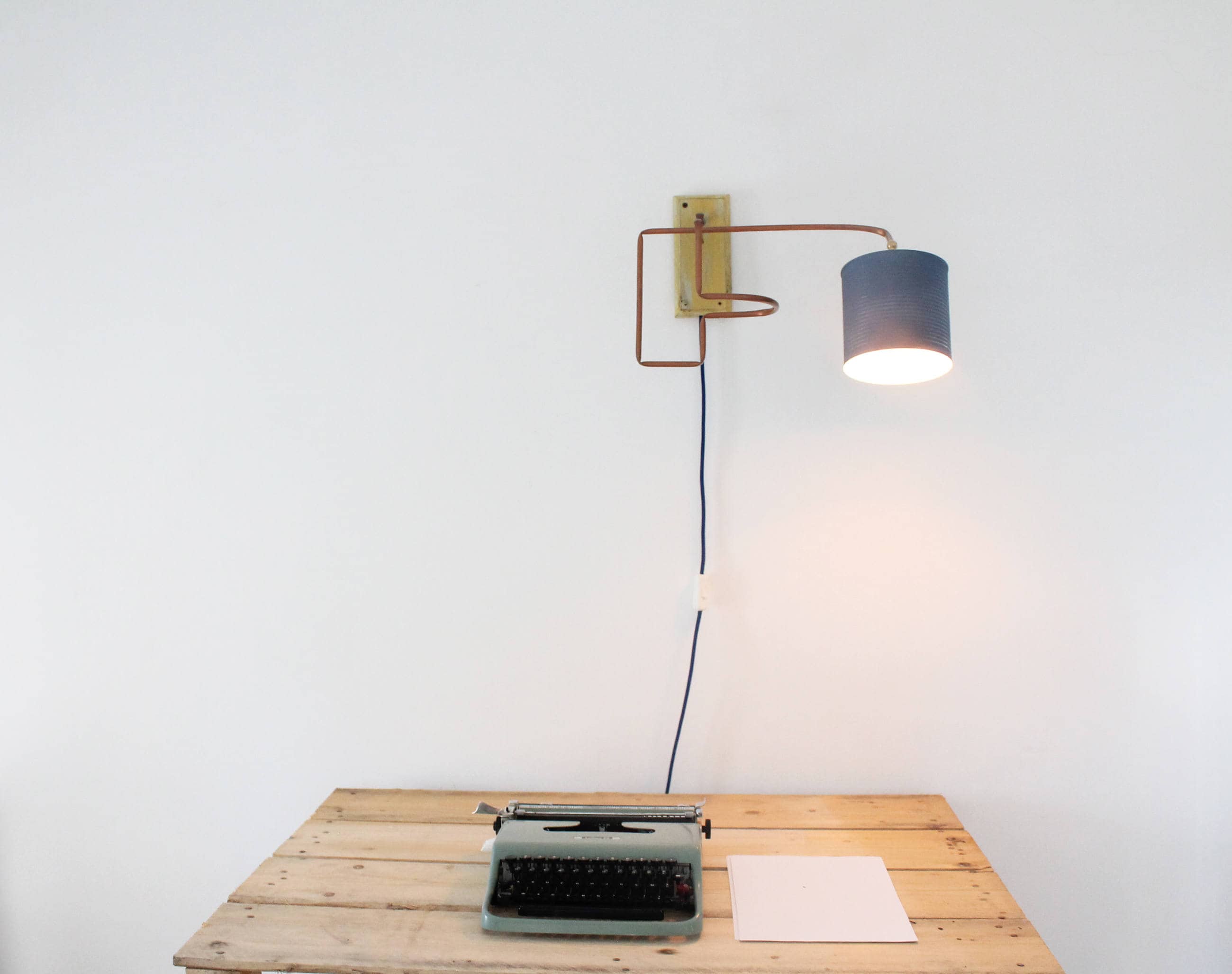 Applique da parete in rame legno e materiali riciclati. Etsy