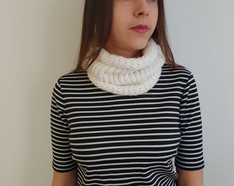 Women's White Hand-Knitted Minimalist Light-Weight Acrylic Cowl/Infinity Scarf