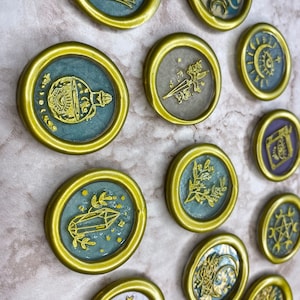 13 wax seals (witchy and floral)