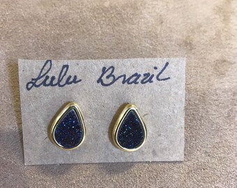 Diffuser Brazilian Agate Druze Studs