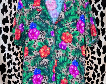 Vintage 90s Notations Leopard and Floral Tropical Jungle Print Rayon Button-down