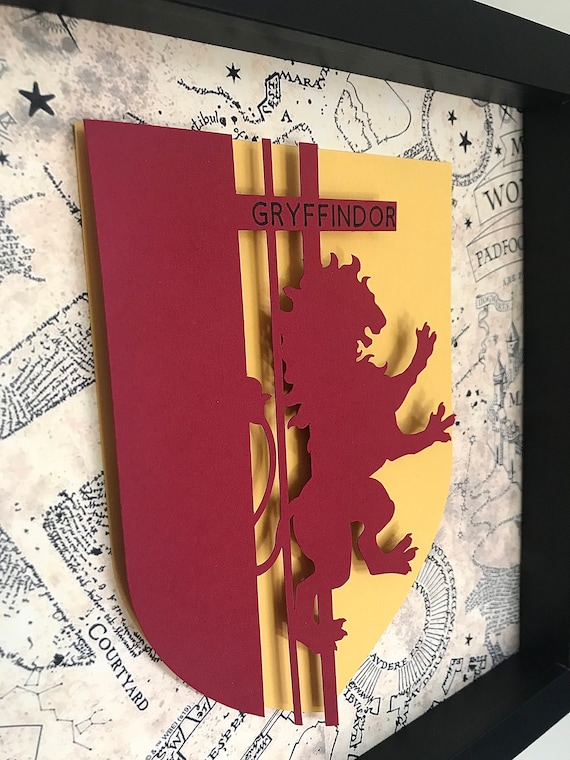Gryffindor crest, Harry Potter Wall Art, Hogwarts, pop art, 3D dimensional wall art, Harry Potter Decor, Harry Potter shadowbox, sorting hat