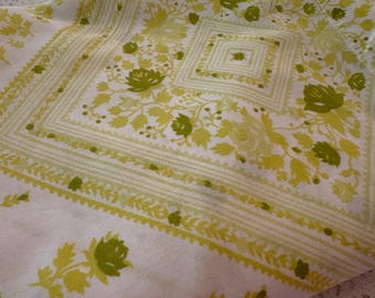 70s Vintage Sears “Medley Patch” Flat Sheet, Twin Size, Light Yellow-Green, EUC