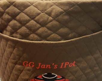 Personalized quilted Instant Pot cover for 3, 6, and 8 quart sizes......Also fits Air Fryers