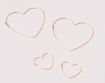 Boucles d'oreilles en fil métallique cœur délicat | Remplissage d'or 14 carats