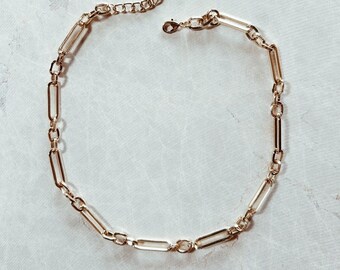Adjustable Paperclip Chain Necklace - 18K Gold Plating