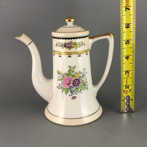 Noritake Porcelain Children’s Tea Set - 17 Piece Floral Design image 2