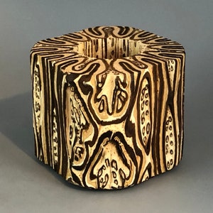 Ponga Vase - Etsy