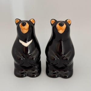 Black Bear Salt and Pepper Shakers