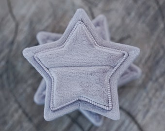 Velvet Star Ring Box in Dusty Lavender