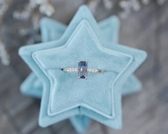 Velvet Star Ring Box in Sky Blue