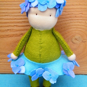 PDF Pattern 4 Felt Flower Dolls - Etsy