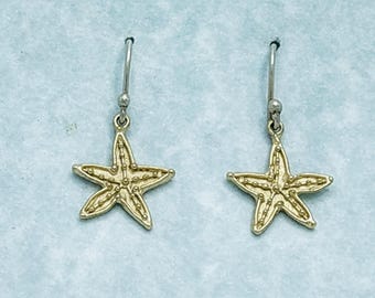 Cute Star-fish Earrings.  Star-Fish & Shepherd's hook fittings, all 9 carat gold.