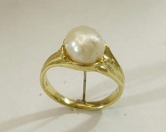 Baroque Pearl  and Solid 9 k Gold Ring in a unique, detailed hand carved setting with a sea inspired design.