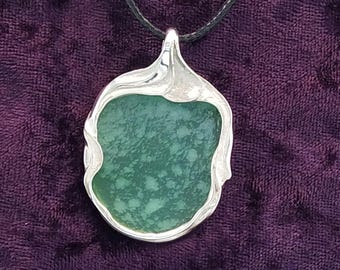 Pendant, with a Snowflake Chrysoprase in a setting of sterling silver