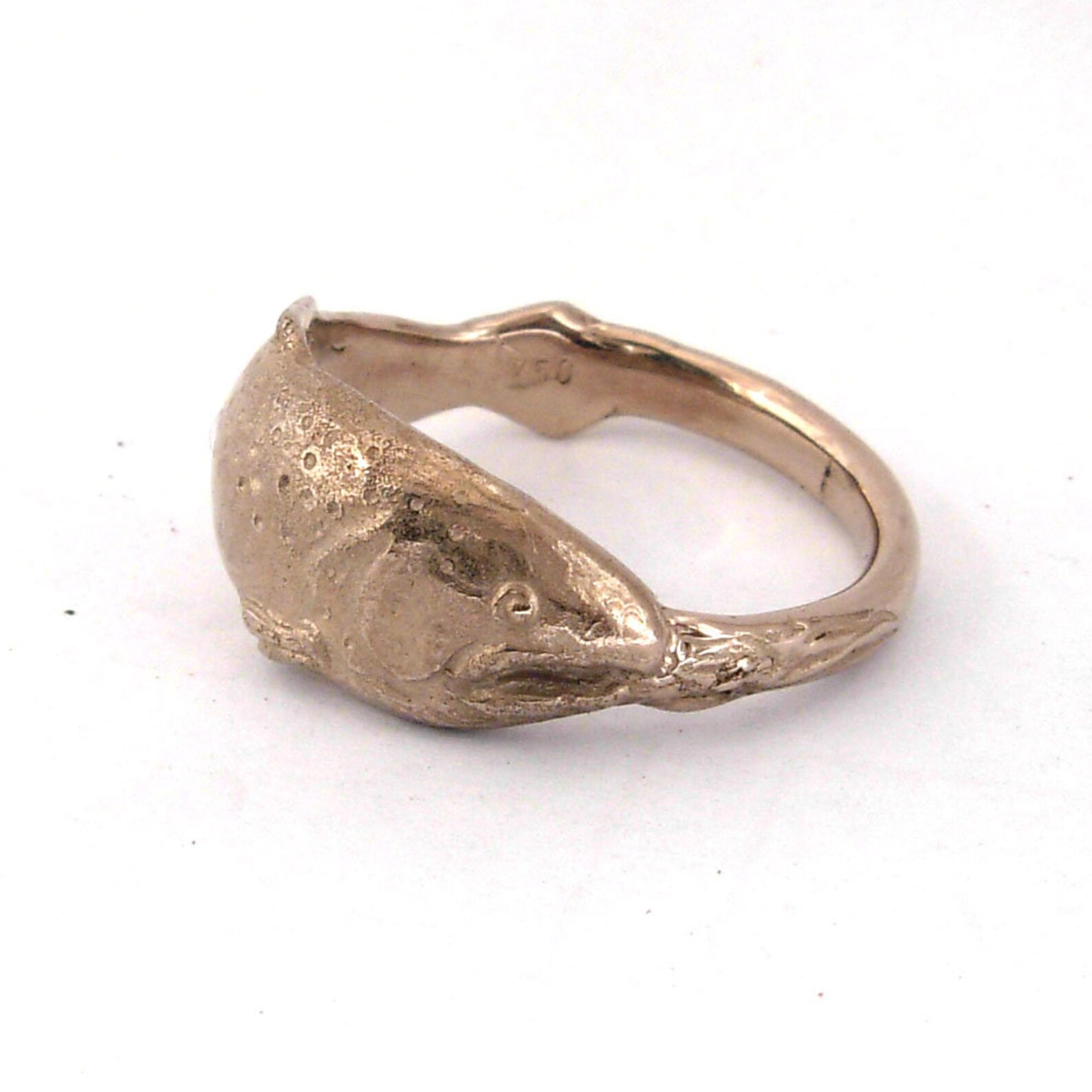 Trout Fish Ring Hand-carved in Hi Detail. Solid 18 K White Gold - Etsy