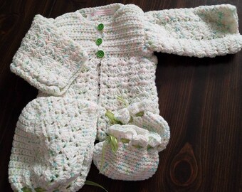 layette set gender neutral