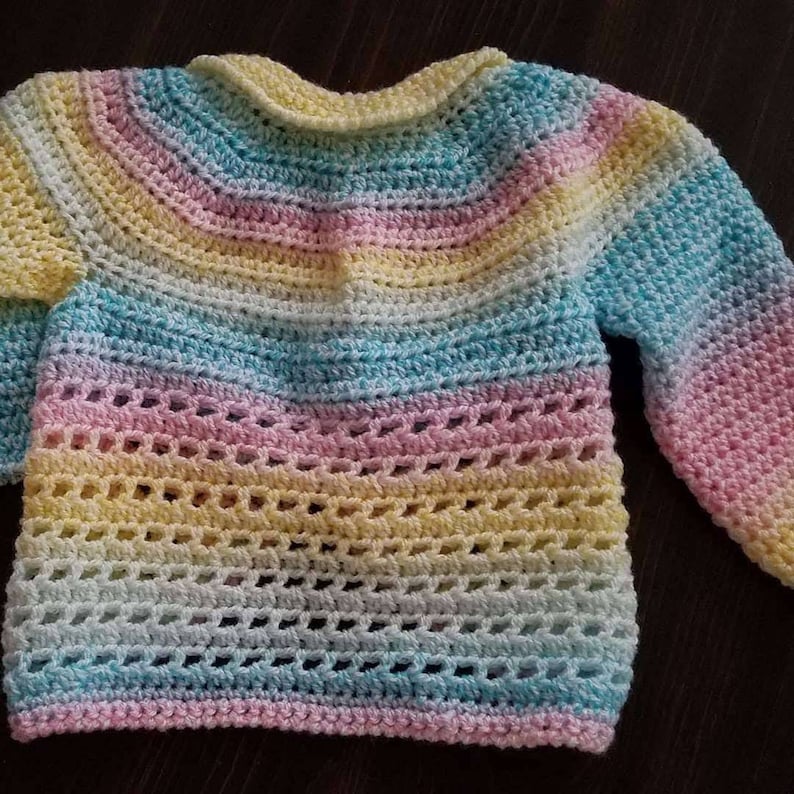 Bumblebee buttoned sweater