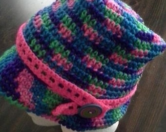Vintage look Cloche with button band