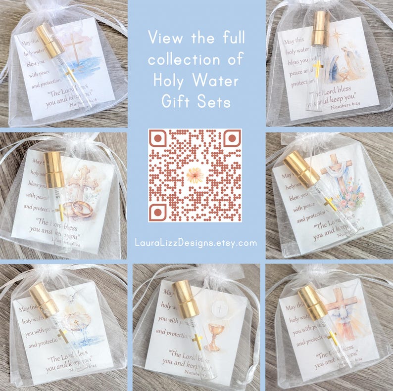 Puede incluir: Una colecci&oacute;n de siete frascos peque&ntilde;os de vidrio transparente con tapas doradas, que contienen agua bendita y est&aacute;n empaquetados en bolsas de organza blanca con tarjetas impresas que muestran ilustraciones religiosas y el texto The Lord bless you and keep you.